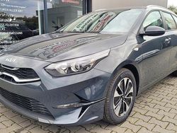 Grau Neu 2025 Kia Ceed Sportswagon Kombi | 20.490 € (Superpreis)