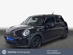 Schwarz Gebraucht 2023 Mini Cooper Classic Kleinwagen | 22.940 € (Fairer Preis)