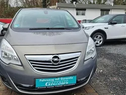 Braun Gebraucht 2013 Opel Meriva Innovation Van / Kleinbus | 6.800 € (Etwas zu teuer)