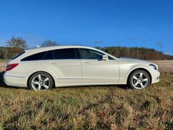 Weiß Gebraucht 2013 Mercedes CLS350 Shooting Brake Kombi | 22.900 € (Etwas zu teuer)