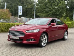 Rot Gebraucht 2016 Ford Mondeo Titanium Limousine | 13.990 € (Fairer Preis)