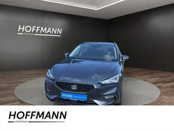 Grau Gebraucht 2024 Seat Leon FR-Line Limousine | 27.990 € (Fairer Preis)