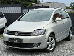 Silber Gebraucht 2010 VW Golf Plus Cross Team Van / Kleinbus | 7.950 € (Fairer Preis)