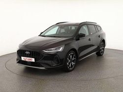 Schwarz Gebraucht 2022 Ford Focus Kombi | 21.490 € (Etwas zu teuer)