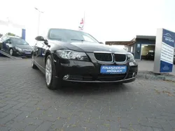 Schwarz Gebraucht 2005 BMW 320 Sport Line Kombi | 5.650 € (Etwas zu teuer)