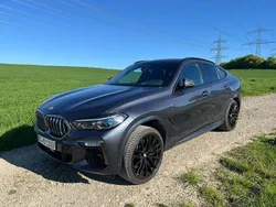 Schwarz Gebraucht 2021 BMW X6 M50 Sport Line SUV | 67.500 € (Etwas zu teuer)