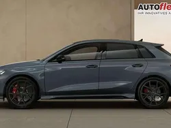 Kemoragrau metallic Neu 2025 Audi RS3 Kleinwagen | 65.883 €