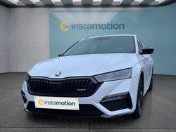 Weiß Gebraucht 2022 Skoda Octavia Kombi | 22.449 € (Guter Preis)