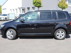 Schwarz Gebraucht 2012 VW Touran Match Van / Kleinbus | 8.480 € (Guter Preis)