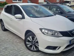 Weiß Gebraucht 2014 Nissan Pulsar Acenta Limousine | 6.500 € (Fairer Preis)