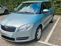 Andere außenfarben Gebraucht 2009 Skoda Fabia Limousine | 1.400 € (Guter Preis)