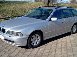 Silber metallic Gebraucht 2001 BMW 525 Kombi | 4.200 €