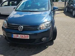 Blau Gebraucht 2011 VW Golf VI Team Limousine | 4.200 € (Teuer)