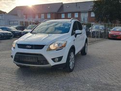 Weiß Gebraucht 2012 Ford Kuga SUV | 6.395 € (Fairer Preis)