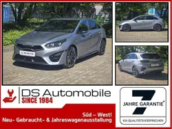 Lunarsilber metallic Neu 2025 Kia Ceed GT-Line Limousine | 26.900 € (Guter Preis)