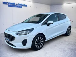 Frozen white Gebraucht 2022 Ford Fiesta Titanium Kleinwagen | 14.990 € (Fairer Preis)