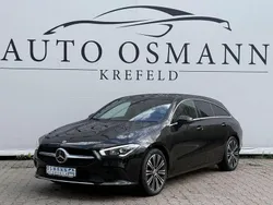 Nachtschwarz unilack Gebraucht 2023 Mercedes CLA200 Progressive Kombi | 29.950 € (Fairer Preis)