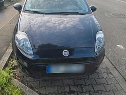 Blau Gebraucht 2013 Fiat Punto Kleinwagen | 2.000 €