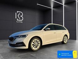 Weiß Gebraucht 2023 Skoda Octavia Style Kombi | 16.890 € (Guter Preis)