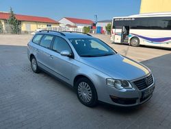 Silber Gebraucht 2010 VW Passat Trendline Kombi | 10.500 €