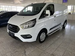 Weiss Gebraucht 2022 Ford Transit Custom Limousine | 19.888 € (Superpreis)