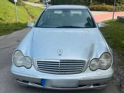 Silber Gebraucht 2001 Mercedes C270 Limousine | 2.899 € (Fairer Preis)