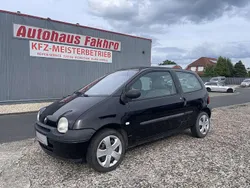 Schwarz Gebraucht 2005 Renault Twingo Kleinwagen | 2.450 €