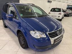 Blau Gebraucht 2009 VW Touran Trendline Van / Kleinbus | 2.500 € (Guter Preis)