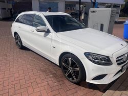 Weiß Gebraucht 2020 Mercedes C300e Avantgarde Kombi | 22.000 € (Fairer Preis)