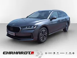 Graphite grau metallic Gebraucht 2024 Skoda Superb Selection Kombi | 35.990 € (Guter Preis)