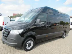 Schwarz Gebraucht 2021 Mercedes Sprinter Van | 24.500 € (Guter Preis)