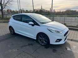 Weiß Gebraucht 2020 Ford Fiesta ST-Line Limousine | 12.800 € (Fairer Preis)