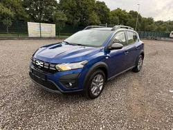 Ironblau metallic Gebraucht 2024 Dacia Sandero Expression Kleinwagen | 15.950 € (Guter Preis)