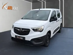 Weiß Gebraucht 2024 Opel Combo Edition Van / Kleinbus | 13.990 € (Etwas zu teuer)