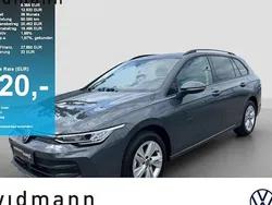 Grau Gebraucht 2024 VW Golf VIII Life Kombi | 27.850 € (Fairer Preis)