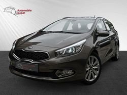 Beige Gebraucht 2012 Kia Ceed Sportswagon Spirit Kombi | 8.990 € (Teuer)