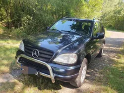 Schwarz Gebraucht 2000 Mercedes ML320 SUV | 4.500 € (Fairer Preis)