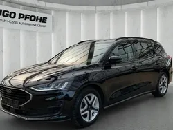 Schwarz Gebraucht 2022 Ford Focus Kombi | 17.340 € (Guter Preis)