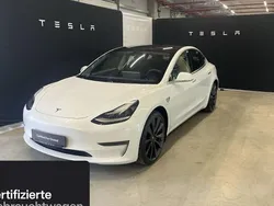 Weiß Gebraucht 2020 Tesla Model 3 Performance Limousine | 29.000 € (Fairer Preis)