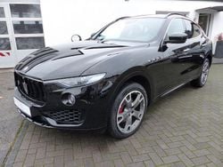 Schwarz Gebraucht 2018 Maserati Levante SUV | 32.950 € (Superpreis)