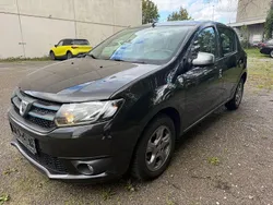 Schwarz Gebraucht 2015 Dacia Sandero Celebration Kleinwagen | 4.999 € (Superpreis)