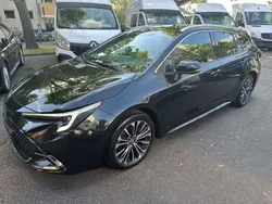 Schwarz Gebraucht 2024 Toyota Corolla Team Kombi | 24.990 € (Guter Preis)