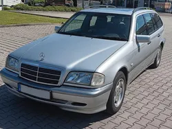 Mercedes 240