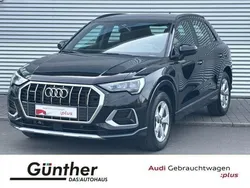 Schwarz (mythosschwarz metallic) Gebraucht 2024 Audi Q3 Advanced SUV | 36.879 € (Guter Preis)
