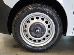 Kaolin weiß Neu 2025 Citroën Jumpy Van / Kleinbus | 35.700 € (Etwas zu teuer)