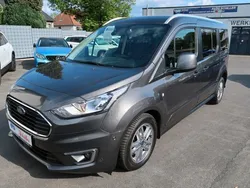 Magneticgrau (metallic) Gebraucht 2022 Ford Tourneo Connect Titanium Van / Kleinbus | 29.800 € (Etwas zu teuer)