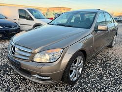 Gold Gebraucht 2010 Mercedes C200 Limousine | 6.990 € (Fairer Preis)