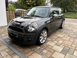 Grau Gebraucht 2013 Mini Cooper S Kleinwagen | 9.500 € (Fairer Preis)