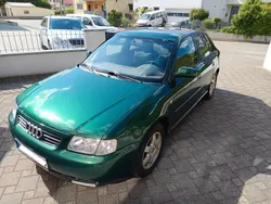 Grün Gebraucht 2000 Audi A3 Ambiente Limousine | 500 € (Fairer Preis)