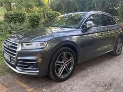 Grau Gebraucht 2017 Audi SQ5 SUV | 27.449 € (Guter Preis)